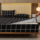 ShieldMax Mattress Cover - O Escudo Perfeito para Seu Colchão!